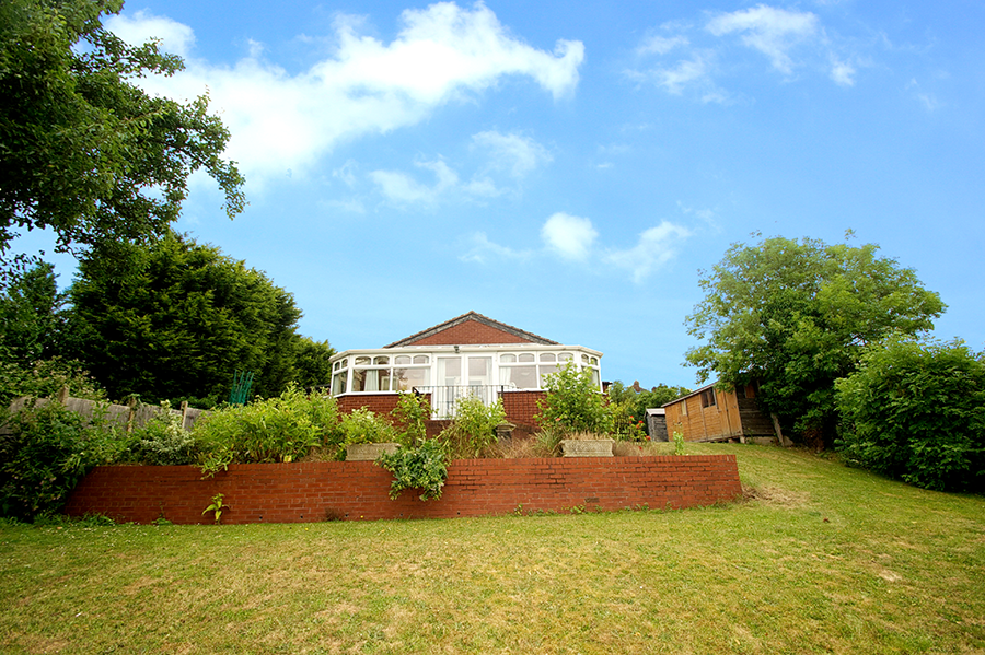 Garden at Brookside care home Garden at Brookside care home